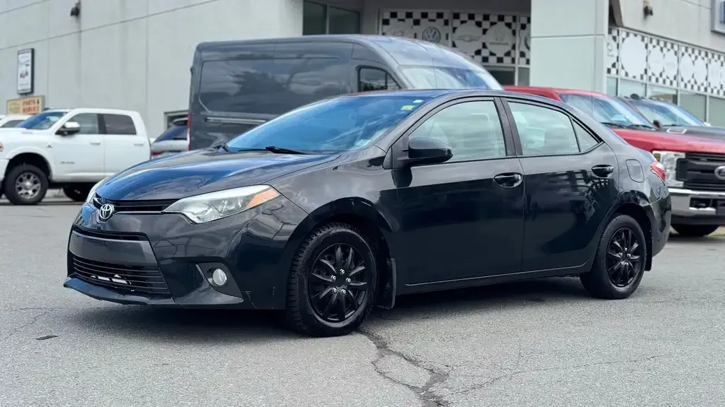 Toyota Corolla 2016 photo 2