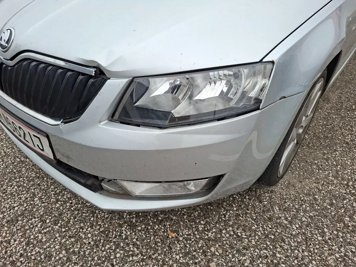 Skoda Octavia 2015 photo 2