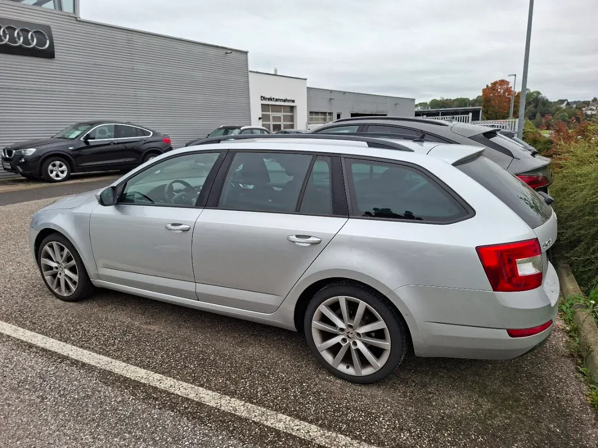 Skoda Octavia 2015 photo 3