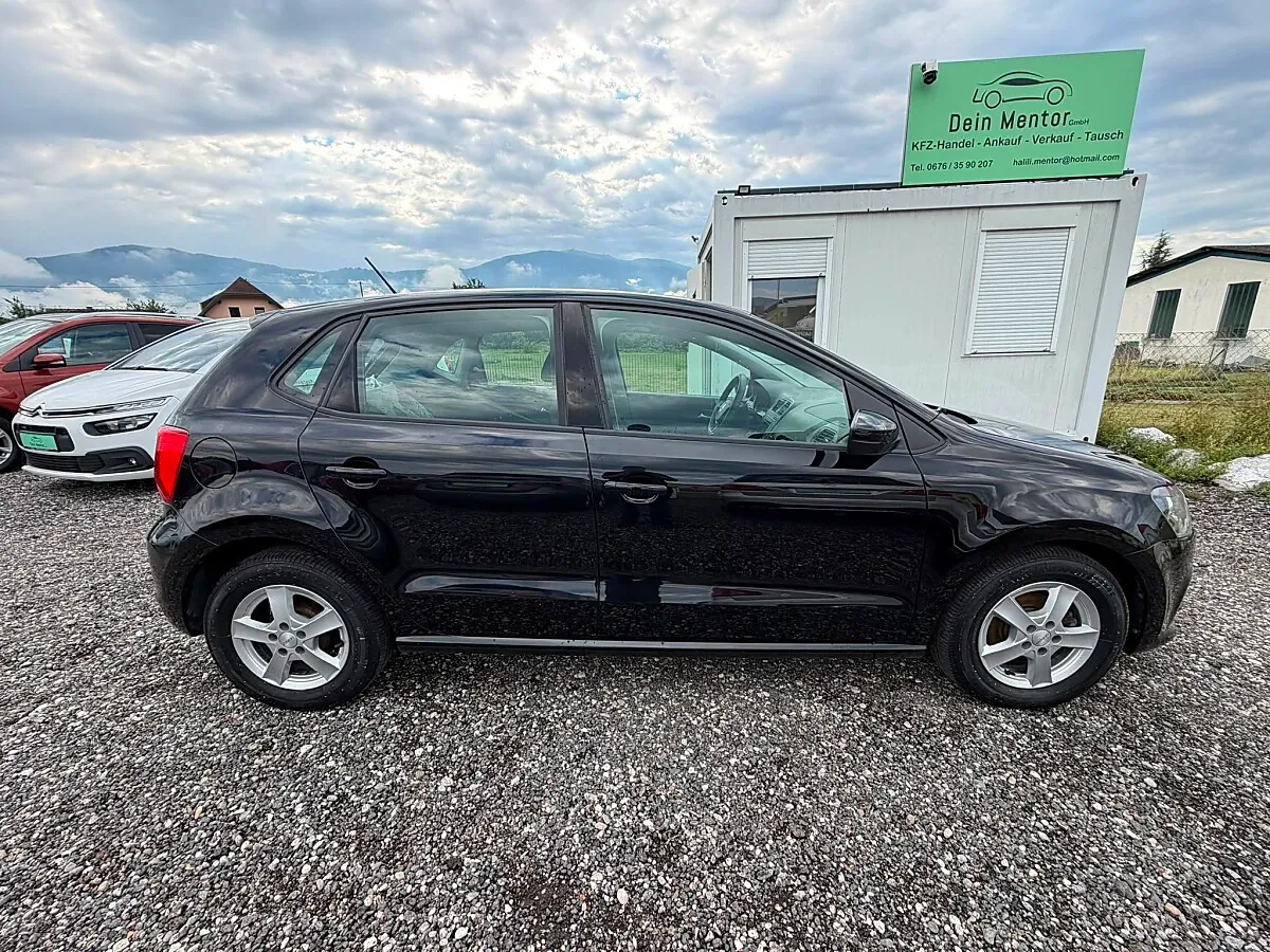Volkswagen Polo 2017 photo 2