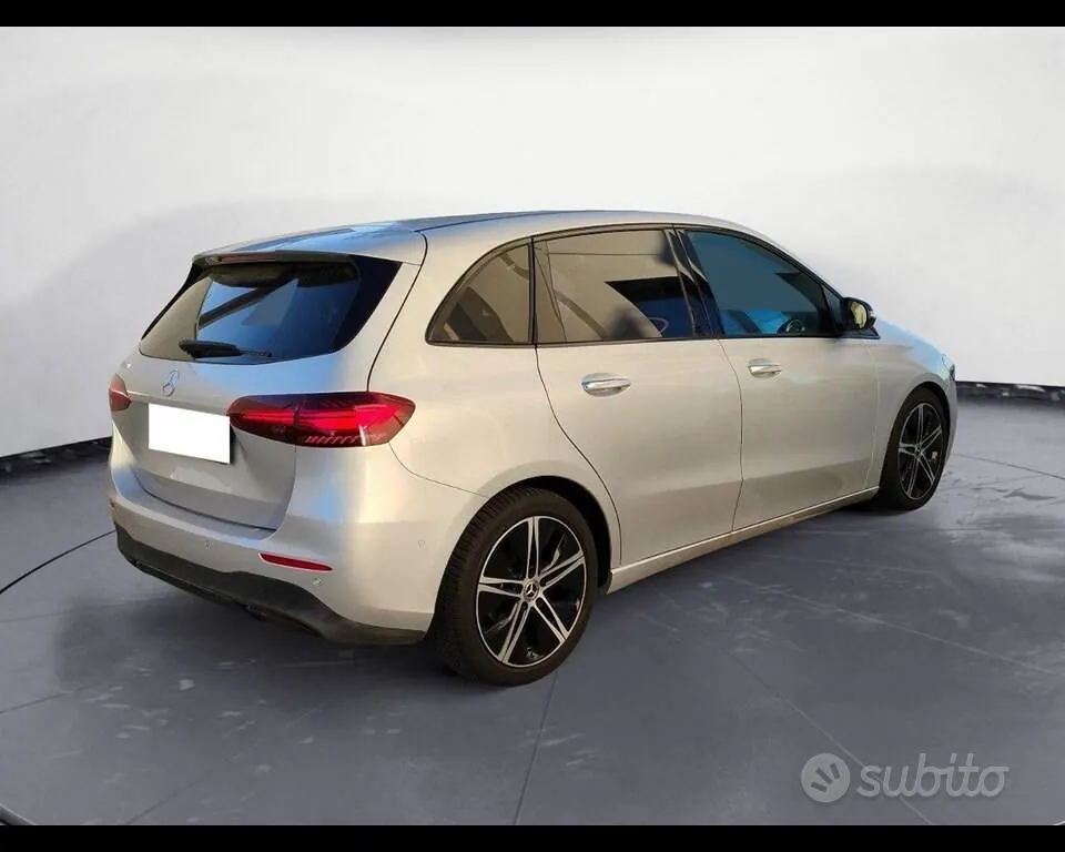 Mercedes-Benz B 2023 photo 4