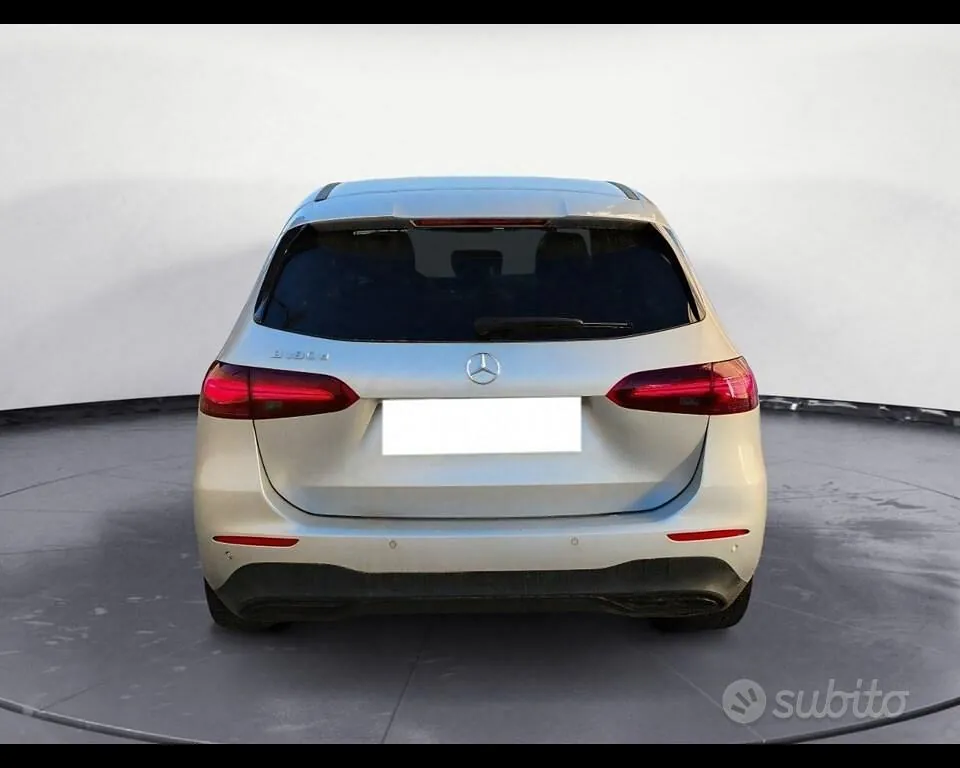 Mercedes-Benz B 2023 photo 5