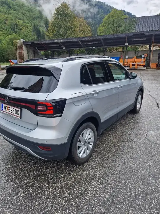 Volkswagen T-Cross 2021 photo 2