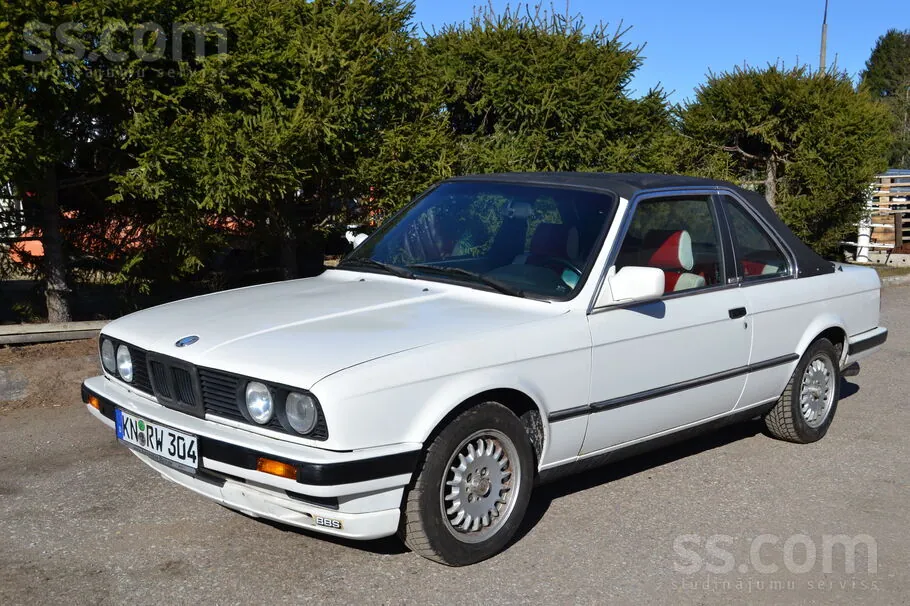 BMW 320I