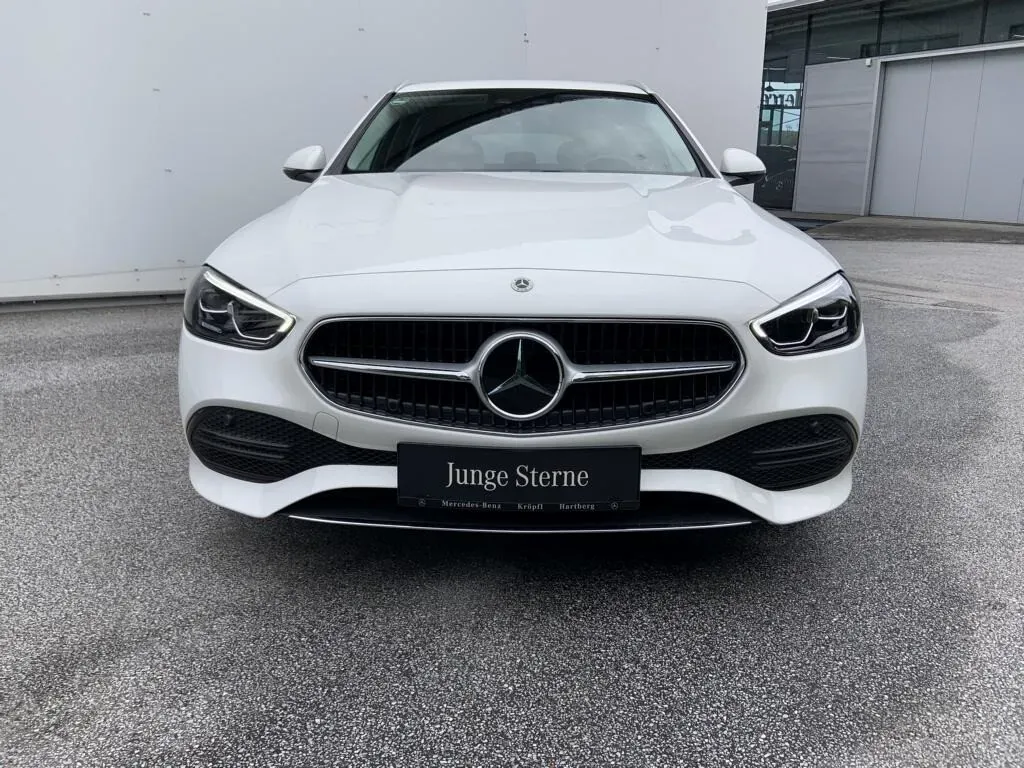 Mercedes-Benz C-Class 2022 photo 3