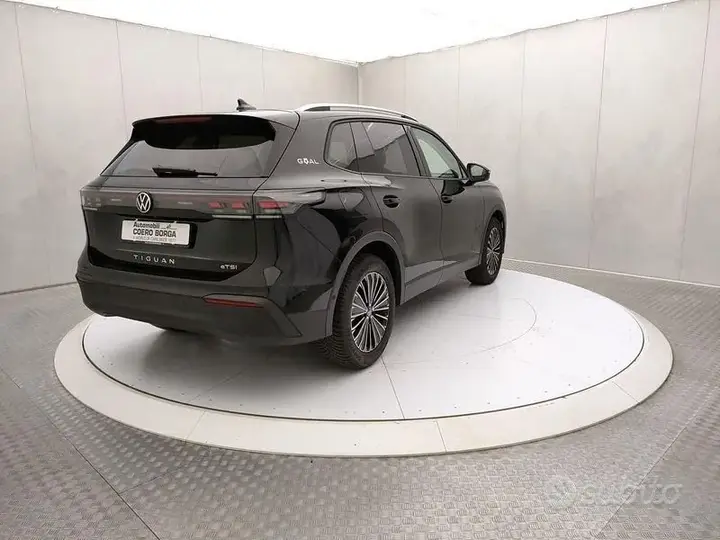 Volkswagen Tiguan 2025 photo 4