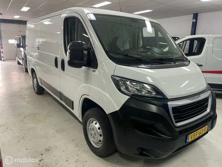 Peugeot Boxer 2019 photo 2