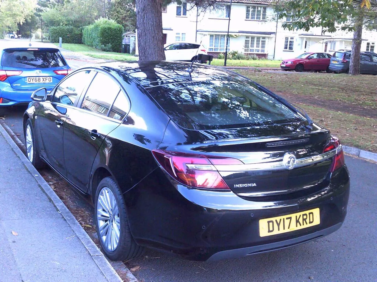 Vauxhall Insignia 2017 photo 2