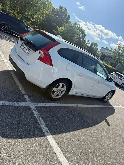Volvo V60 2012 photo 5