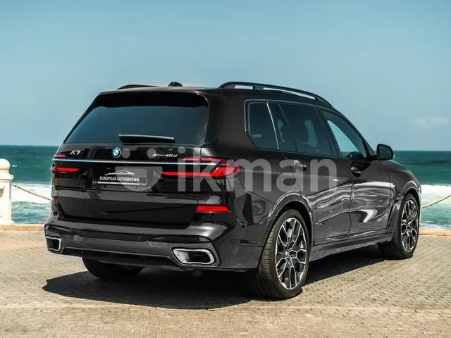 BMW X7 2025 photo 5