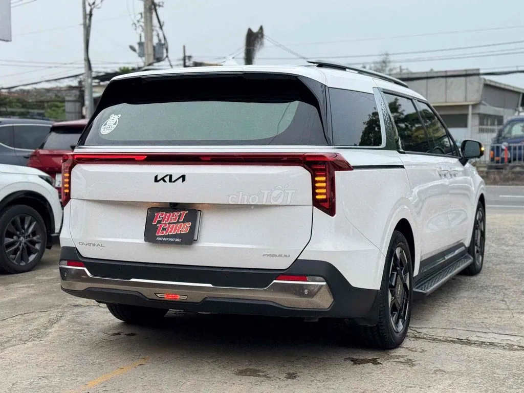 Kia Carnival 2025 photo 5