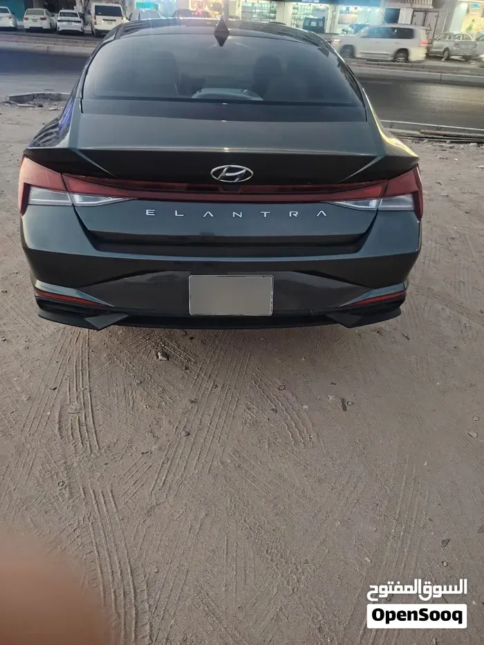 Hyundai Elantra 2023 photo 2