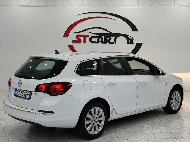 Opel Astra 2015 photo 4