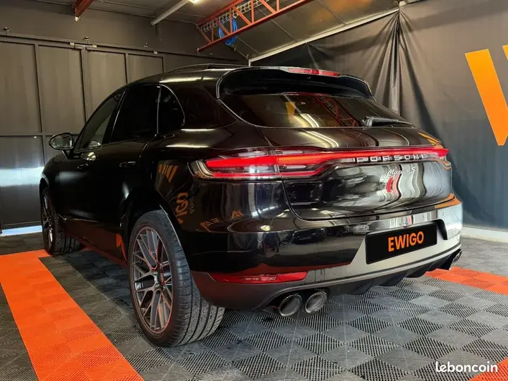 Porsche Macan 2019 photo 2