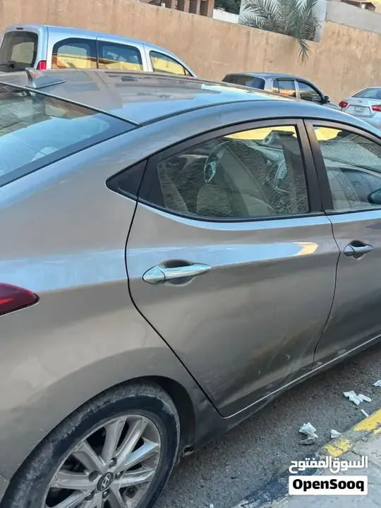 Hyundai Elantra 2015 photo 2
