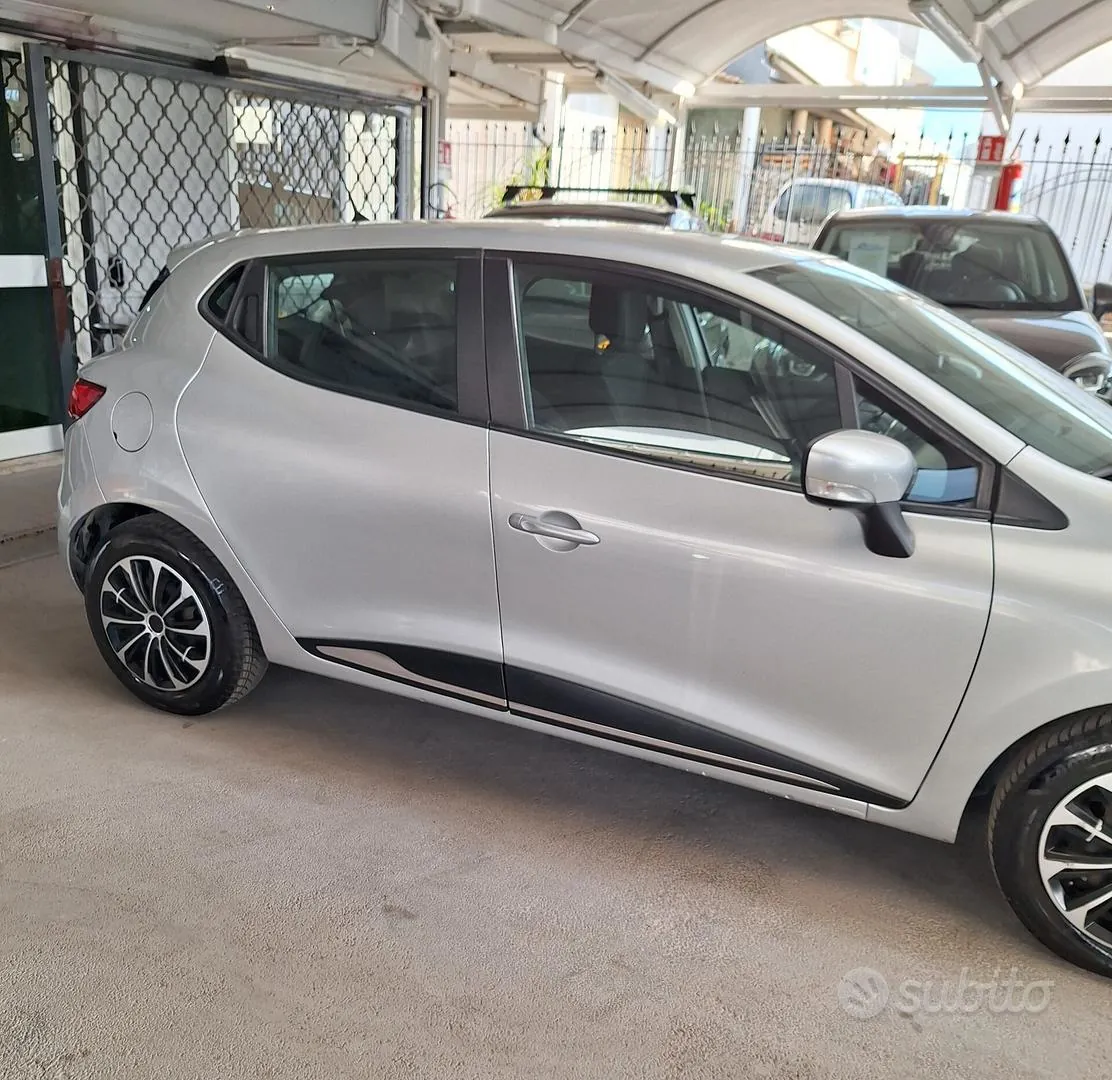 Renault Clio 2019 photo 5