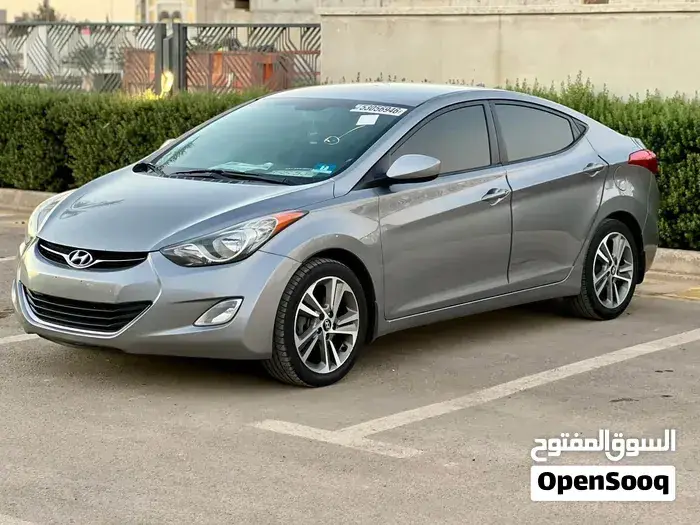 Hyundai Elantra 2013 photo 2