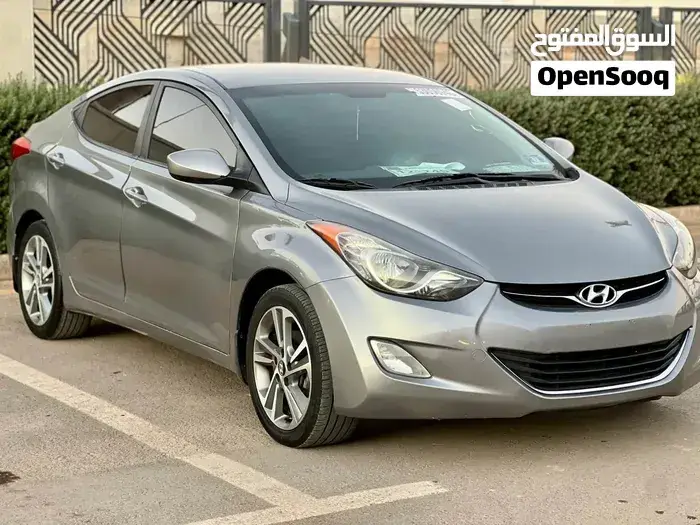 Hyundai Elantra 2013 photo 3