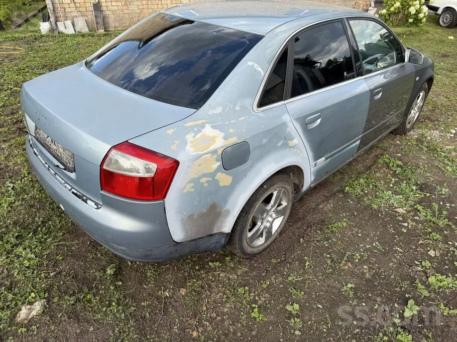 Audi A4 2003 photo 4