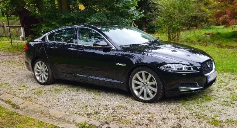 Jaguar Xf 2012 photo 3
