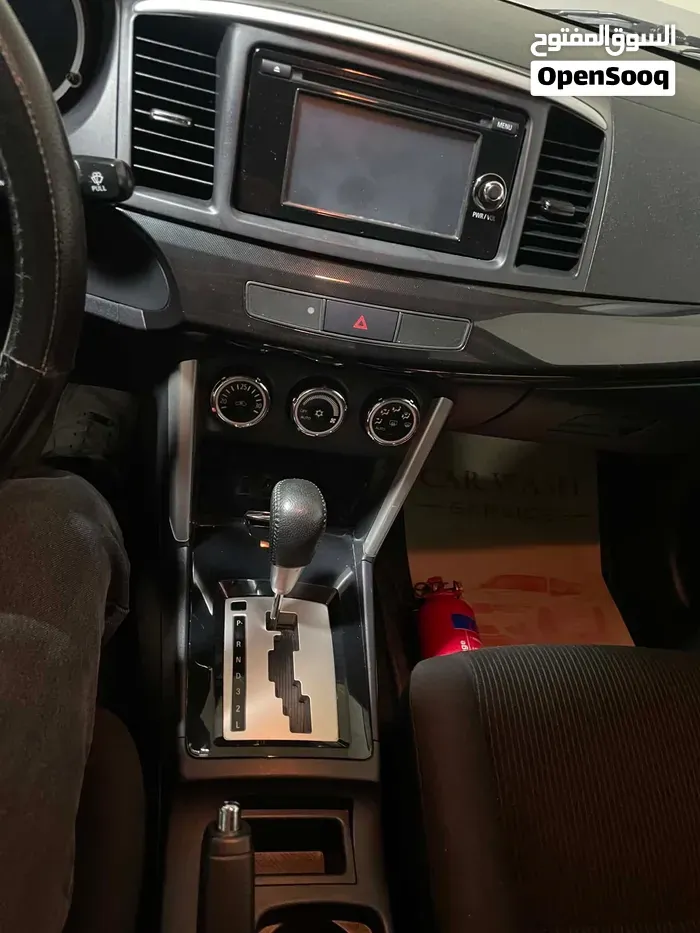Mitsubishi Lancer 2018 photo 4