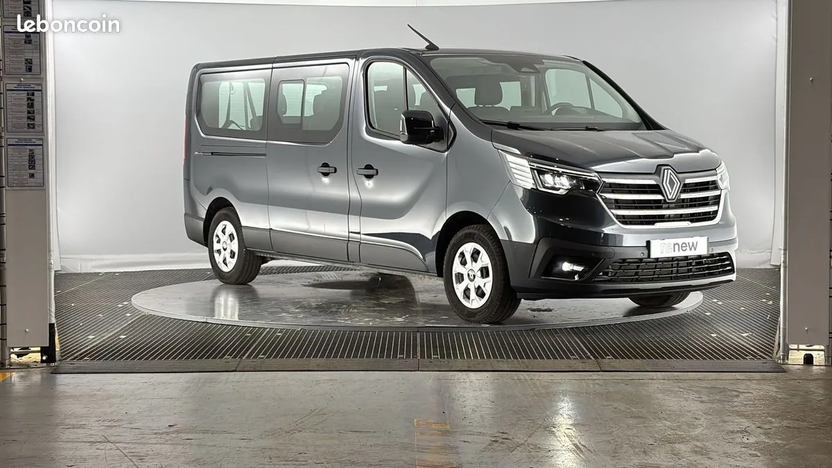 Renault Trafic 2025 photo 4