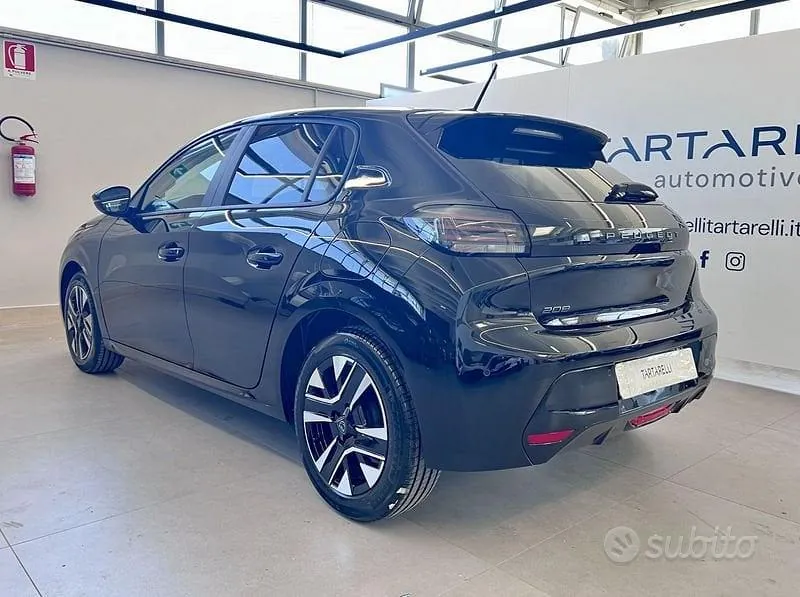 Peugeot 208 2026 photo 5