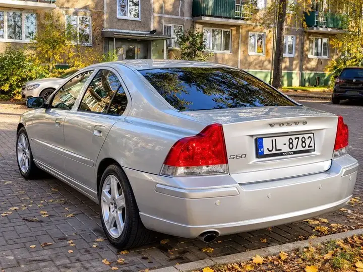 Volvo S60 2006 photo 2