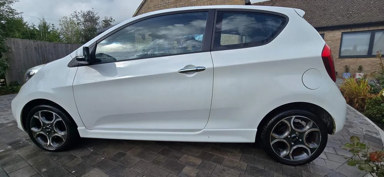 Kia Picanto 2013 photo 4