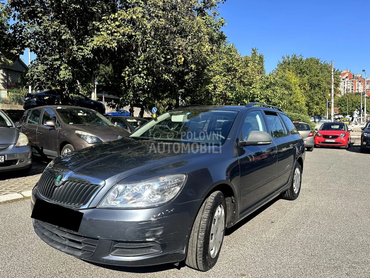 Skoda Octavia 2012 photo 3