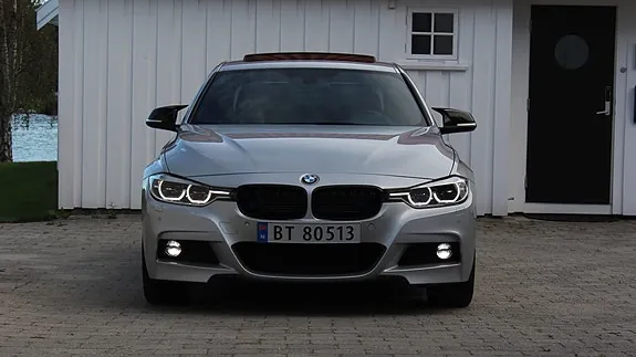 BMW 330E 2018 photo 4
