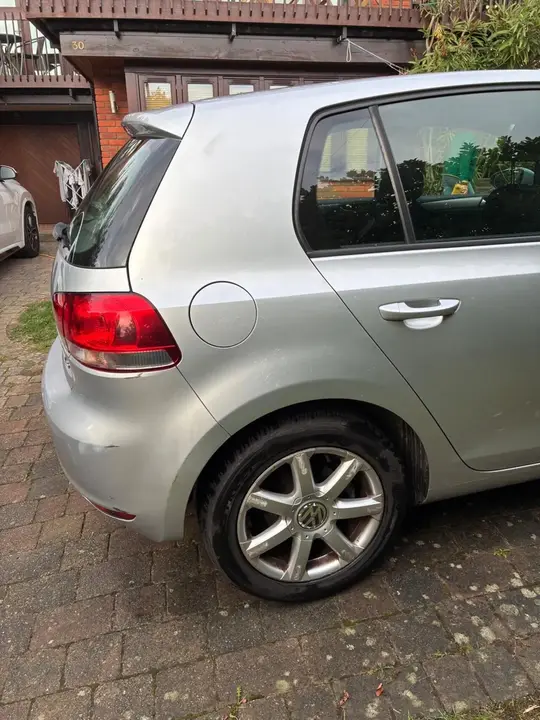 Volkswagen Golf 2009 photo 4