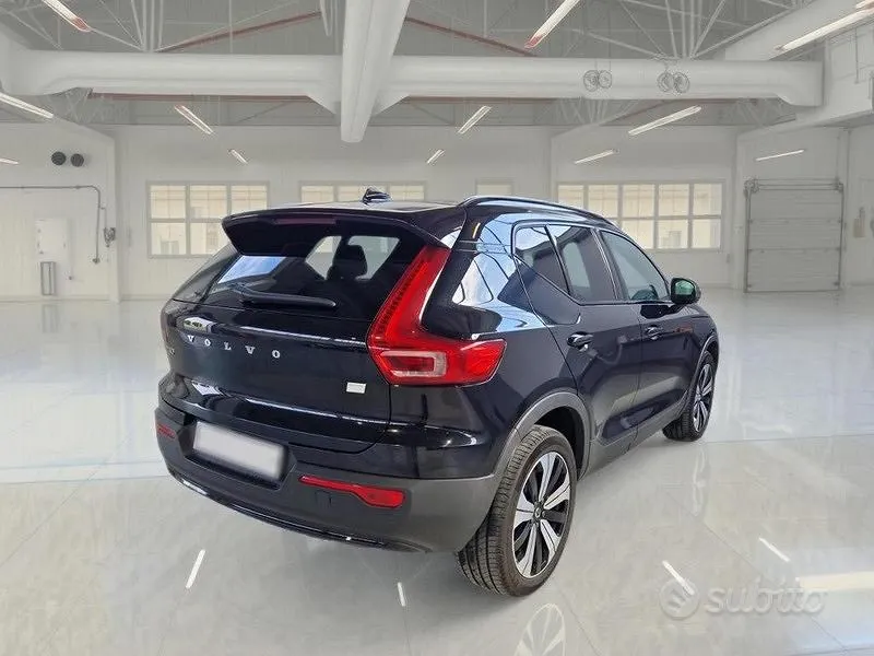 Volvo Xc40 2022 photo 4