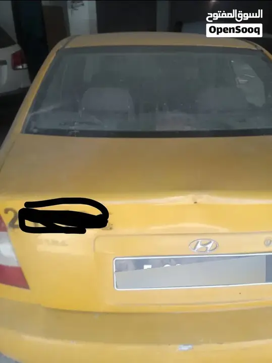 Hyundai Verna 2004 photo 2