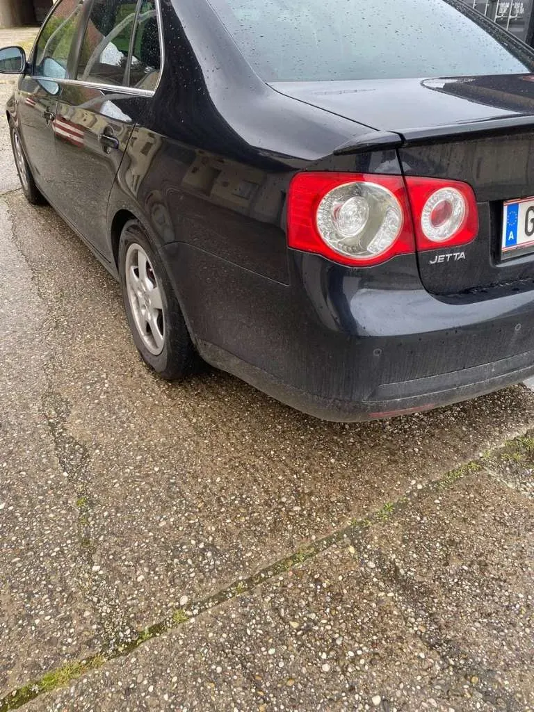 Volkswagen Jetta 2009 photo 3