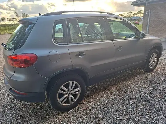 Volkswagen Tiguan 2015 photo 4