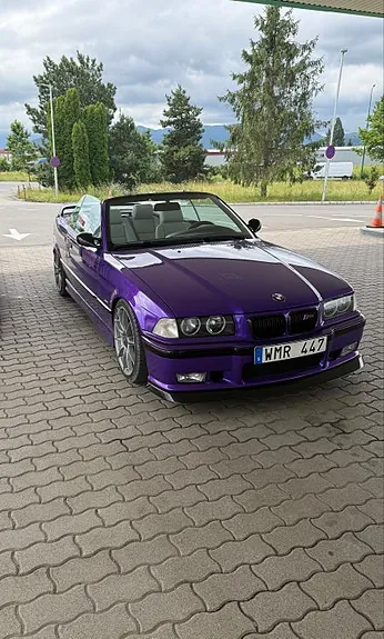 BMW 320I