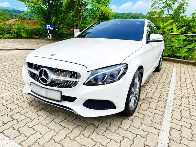 Mercedes-Benz C350 2016 photo 3