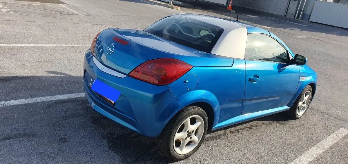 Opel Tigra 2004 photo 2