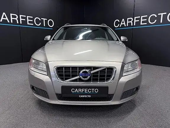 Volvo V70 2011 photo 4