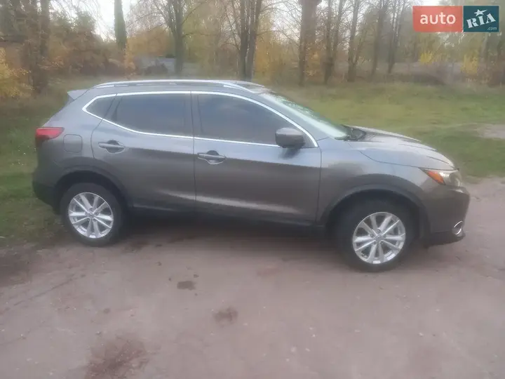Nissan Rogue Sport 2018 photo 2