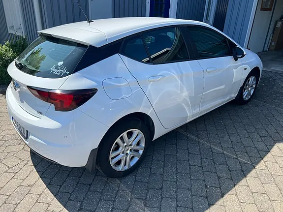 Opel Astra 2016 photo 4