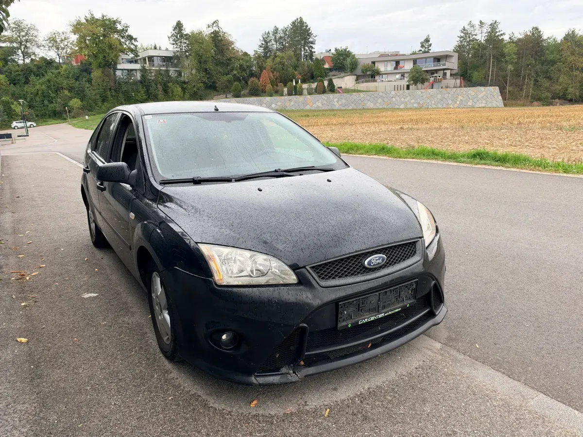Ford Focus 2007 photo 2