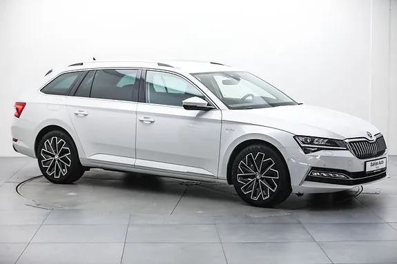 Skoda Superb 2021 photo 3