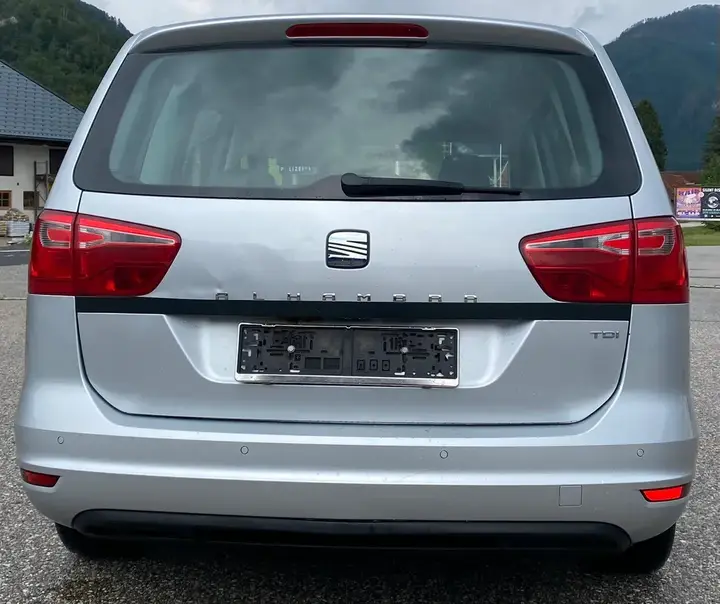 Seat Alhambra 2014 photo 3