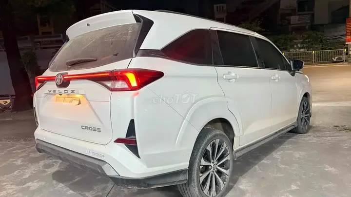 Toyota Veloz Cross 2024 photo 4