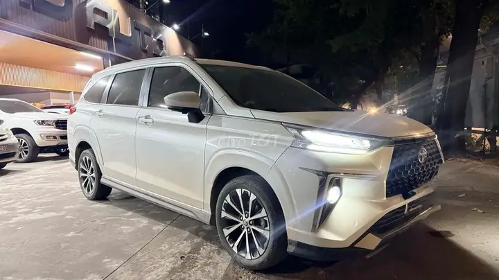 Toyota Veloz Cross 2024 photo 2