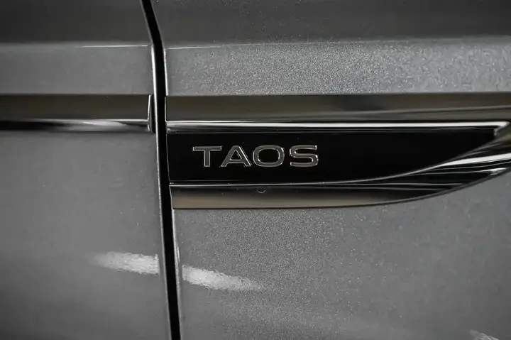 Volkswagen Taos 2024 photo 4