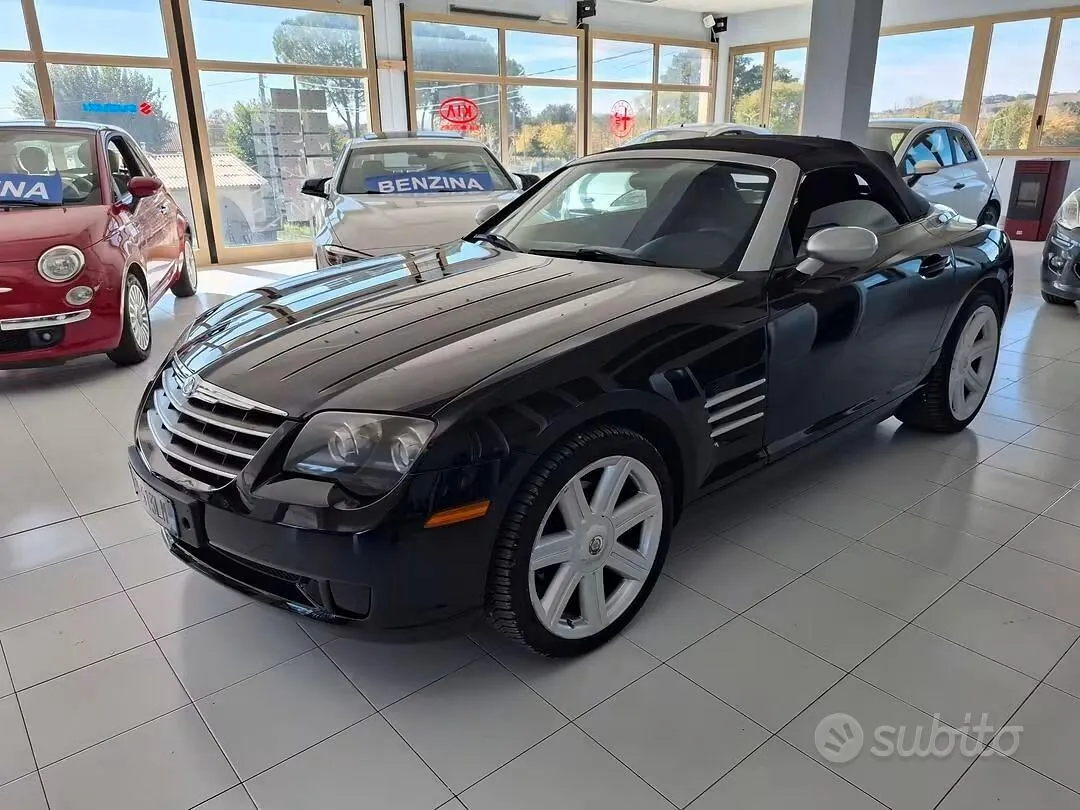 Chrysler Crossfire 2005 photo 2