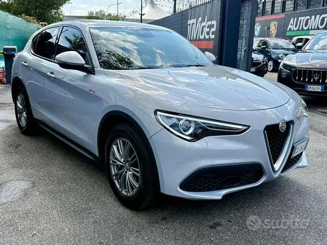 Alfa Romeo Stelvio 2021 photo 2
